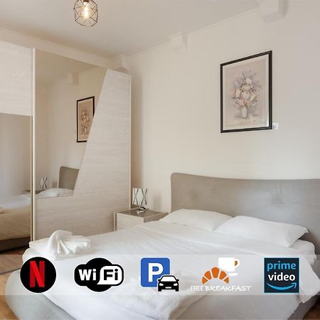 Suite Foscolo, In Piazza A Trieste Luaran gambar
