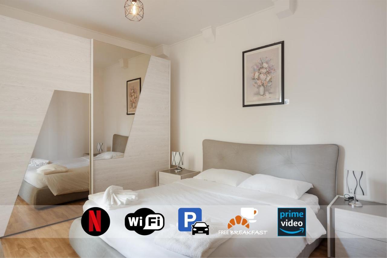Suite Foscolo, In Piazza A Trieste Luaran gambar